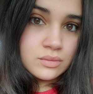 Meet your Posher, Marisa